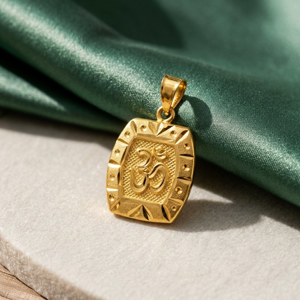 locket (36) Om Square Pendant - Image 1