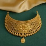 Gold Floral Choker - Image 2